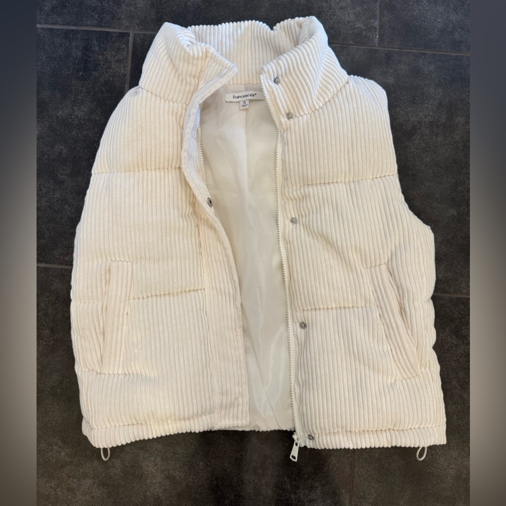 Francesca's Collections Cream Puffer Vest